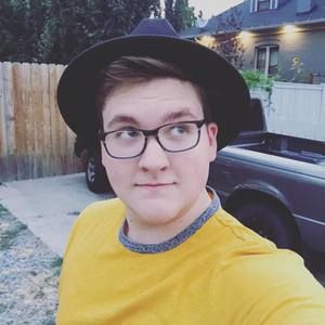 Meet your Posher, Ian